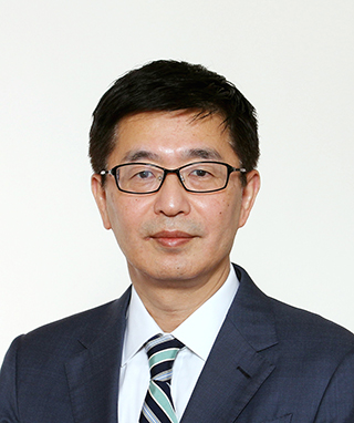 秋山治彦
